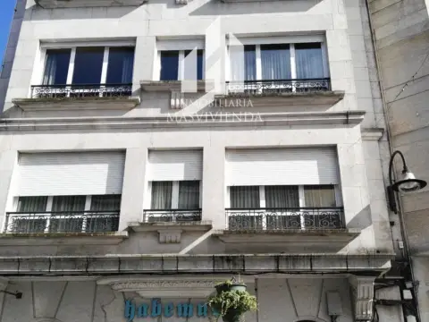 Piso en calle de Paulino Freire