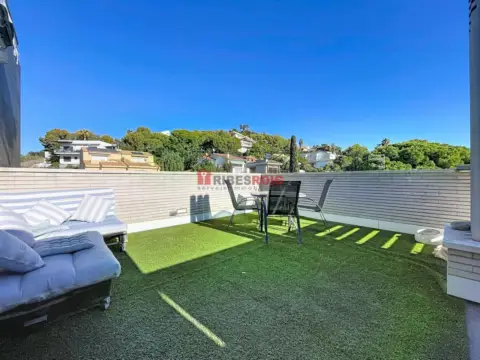 Ático en Vallpineda-Santa Bàrbara