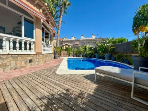 Chalet en El Vincle
