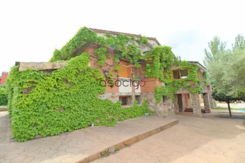 Chalet en El Casar