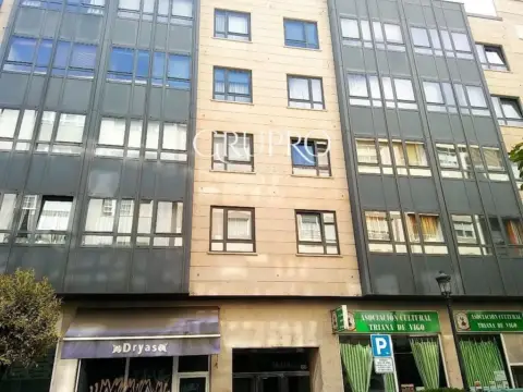 Piso en calle de Pi i Margall