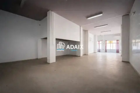Local comercial en Avenida de la Constitución, 34