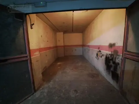 Garaje en Hospital-Rondilla-Santa Clara