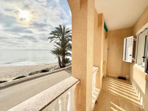 Apartamento en Mil Palmeras
