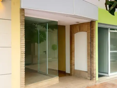 Local comercial en Nagüeles Alto