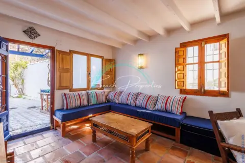 Casa adosada en , en El Centro, en El Campo, Zona Rural, Pueblo, Cerca Aeropuerto, Montaña