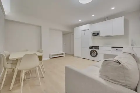 Piso en Avenida de la Paz