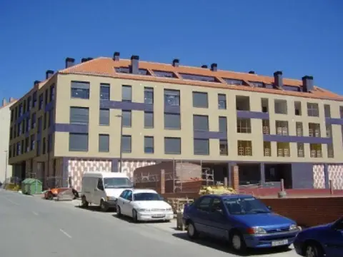 Local comercial en calle de Gonzalo de Berceo