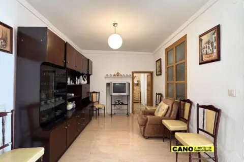 Casa en calle Mesones