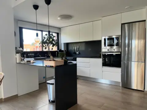 Piso en Zona Avinguda Alta-Auditori