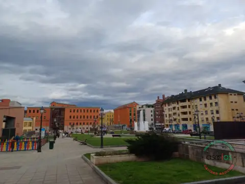Garaje en calle de Fernando Vela, nº Sin Informacion