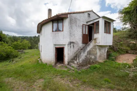Casa en calle Arriondi, nº Sin Informacion