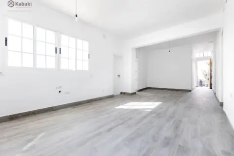 Piso en calle Yesares Alto Ag Olivares