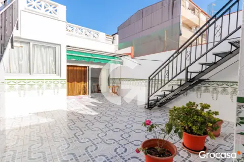 Casa en Carrer d'Orà