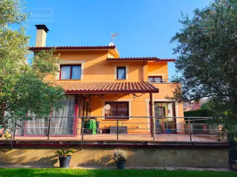 Chalet en Arroyo de la Encomienda