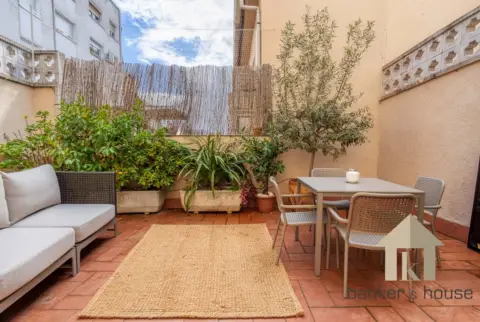 Casa adosada en Carrer de la Sínia