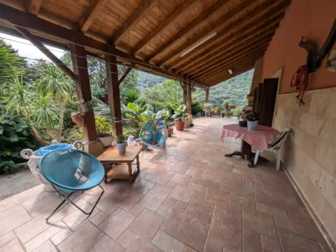 Casa en calle La Bien Aparecida, nº 60
