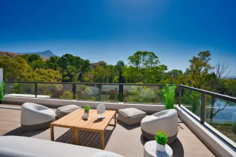 Apartamento en Los Naranjos-Las Brisas