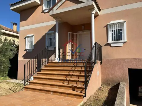 Chalet en Barrio de los Pintores