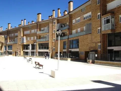 Piso en San Antonio-Estación-Las Hervencias