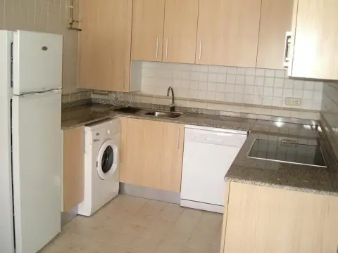 Piso en San Antonio-Estación-Las Hervencias