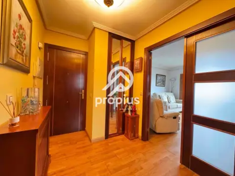 Piso en calle Sulaiglesia