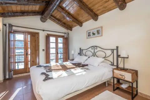 3-bedroom farmhouse for sale in Incles, Canillo · 28 of 36
