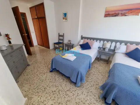 Apartamento en , 1A.Línea de Playa, Zona de Playa, en El Centro, Zona Comercial, Zona Residencial