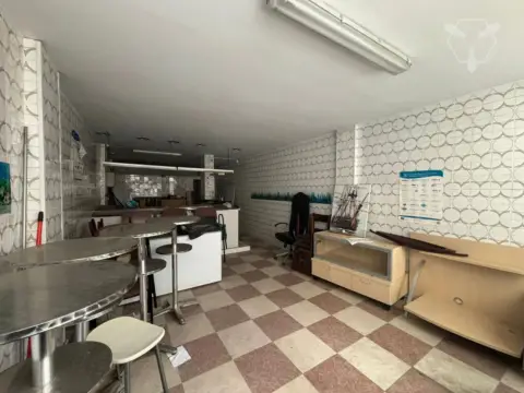 Local comercial en La Orden