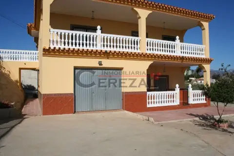 Finca rústica en Almayate