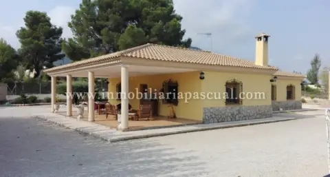 Chalet en Muro de Alcoy
