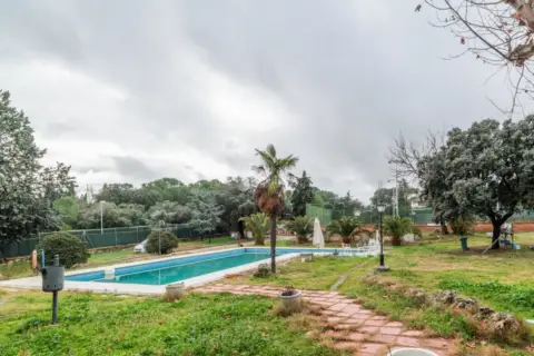 Casa en La Raya del Palancar-Guadamonte