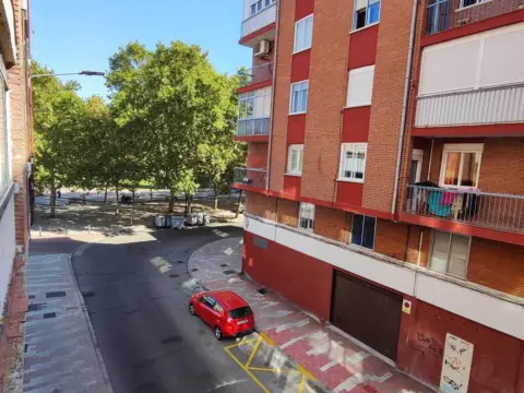 Piso en Hospital-Rondilla-Santa Clara