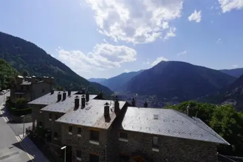 3-bedroom flat for rent in Escaldes-Engordany · 45 of 57