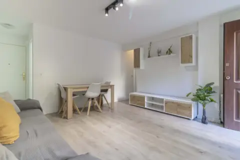 Piso en Zona Ronda de Triana-Cartuja