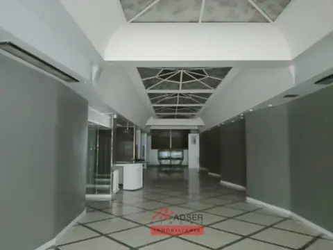 Local comercial en calle de la Duquesa de la Victoria