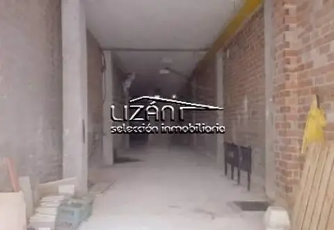 Local comercial en calle del Puerto de Tarna