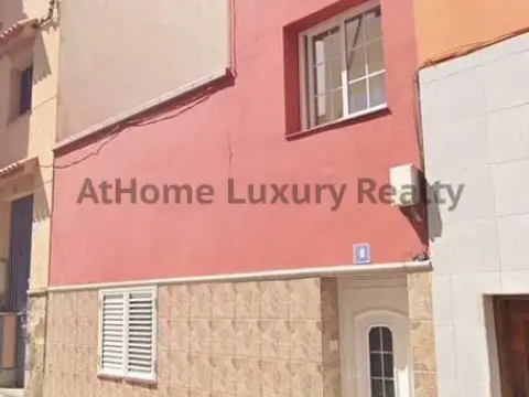 Casa en calle Rosado