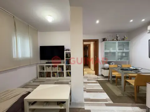 Piso en Carrer de Fígols, 27