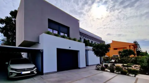 Chalet en Valencina de la Concepción