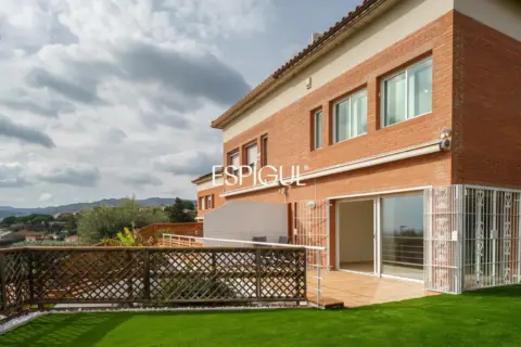 Casa adosada en Carrer de Tarragona
