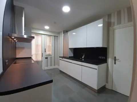 Piso en calle Gran Vía Juan Carlos I