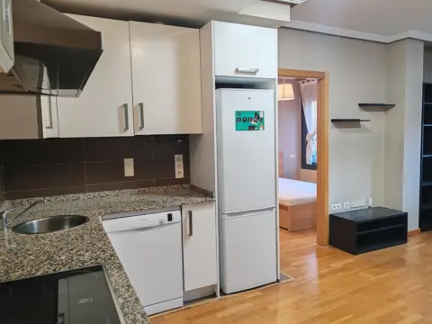 Piso en Ciudad-Naranco-Vallobín