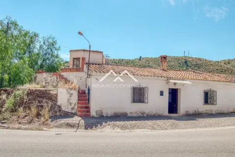 Finca rústica en , en El Campo, Zona Rural