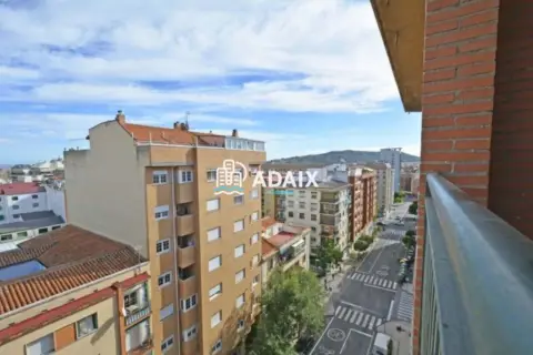 Duplex in Avenida de Alemania - Gil Cordero - Argentina