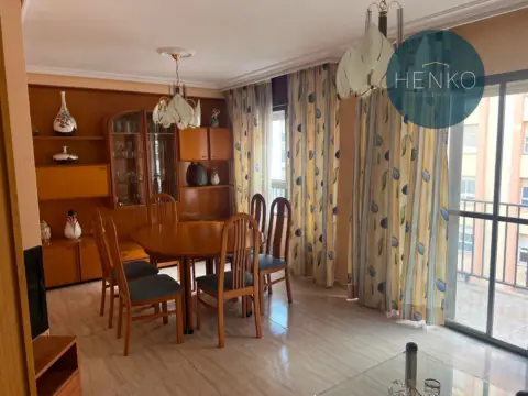 Piso en Avenida del Alcalde Federico Molina Orta