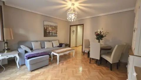 Piso en calle de Dindurra