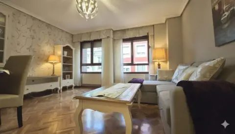 Piso en calle de Dindurra