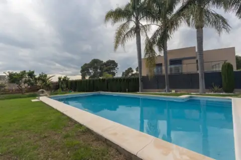 Chalet en San Antonio de Benagéber