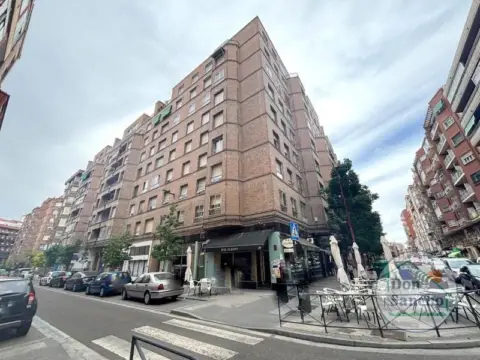 Piso en Circular-Vadillos